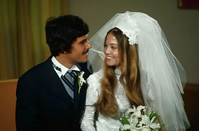 Framed Print : Mark Spitz with New Bride Susan Framed Print : Mark Spitz with New Bride Susan