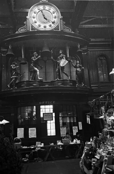 Framed Print : Market Hall Clock