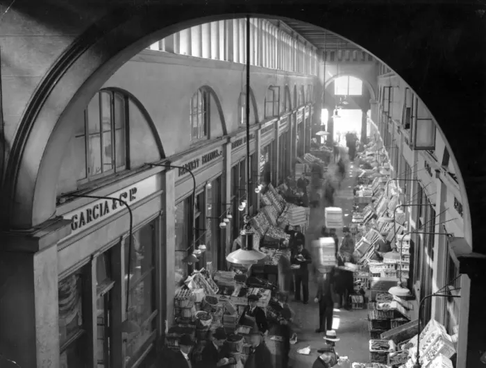 Framed Print : Market Hall Traders and Porters Framed Print : Market Hall Traders and Porters