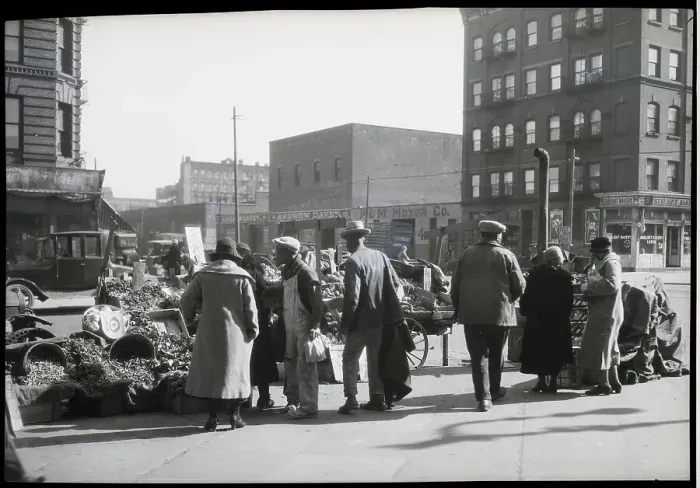 Framed Print : Market In Harlem Street Framed Print : Market In Harlem Street