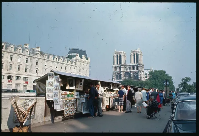 Framed Print : Market with Notre Dame in Background Framed Print : Market with Notre Dame in Background