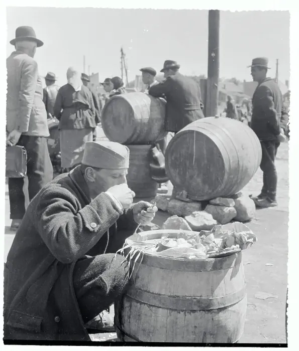 Framed Print : Market Scene for Slovovitz Drink Framed Print : Market Scene for Slovovitz Drink