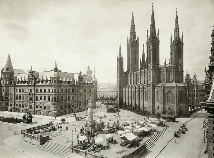 Framed Print : Marketplace in Wiesbaden in Germany Framed Print : Marketplace in Wiesbaden in Germany