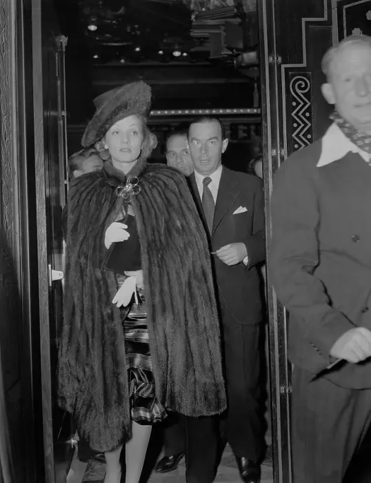 Framed Print : Marlene Dietrich and Erich Remarque Attending Theater Event Framed Print : Marlene Dietrich and Erich Remarque Attending Theater Event