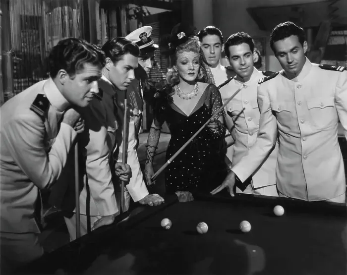 Framed Print : Marlene Dietrich Instructs Navy Men on Pool Framed Print : Marlene Dietrich Instructs Navy Men on Pool