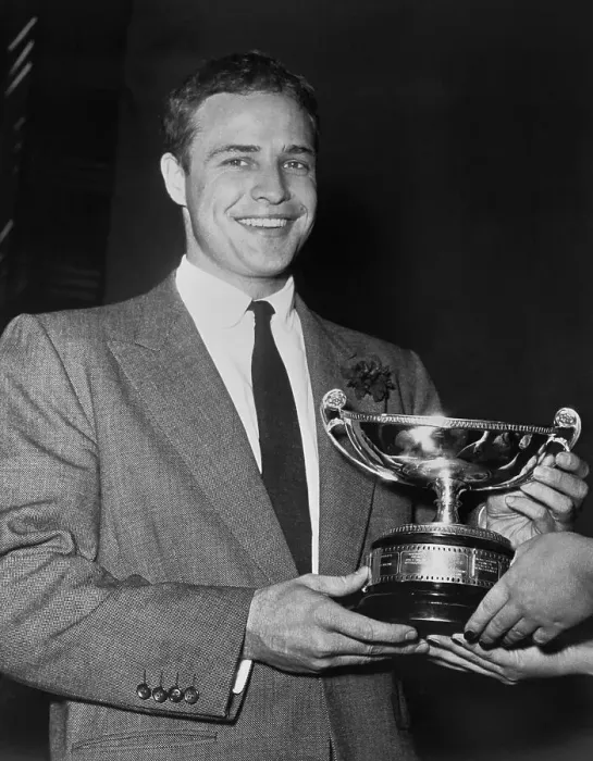 Framed Print : Marlon Brando Holding a Trophy Framed Print : Marlon Brando Holding a Trophy