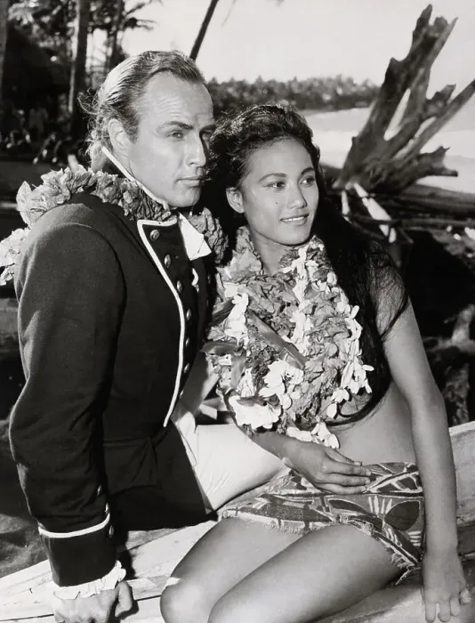 Framed Print : Marlon Brando and Tarita Framed Print : Marlon Brando and Tarita