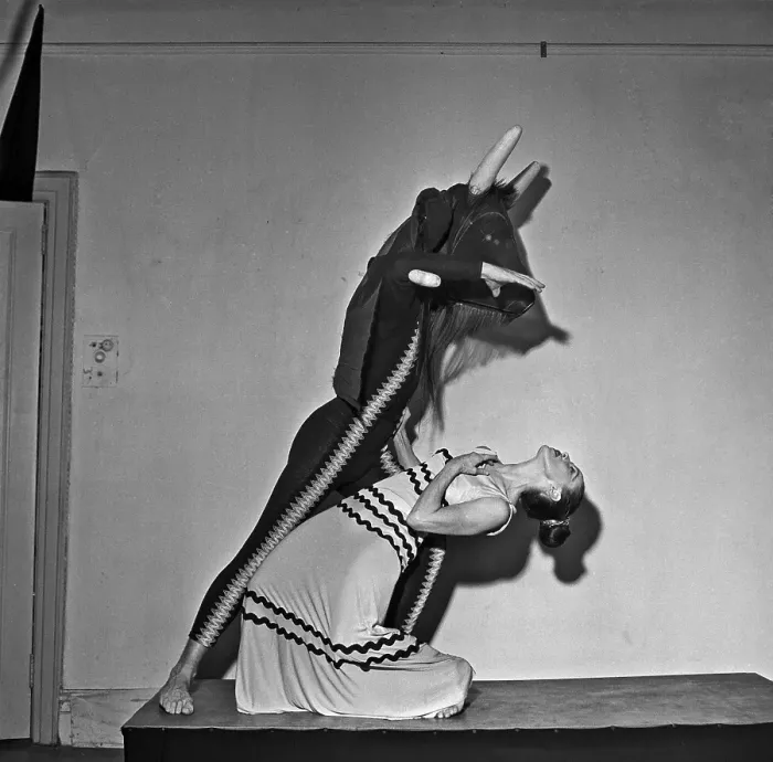 Framed Print : Martha Graham's Errand Of The Maze