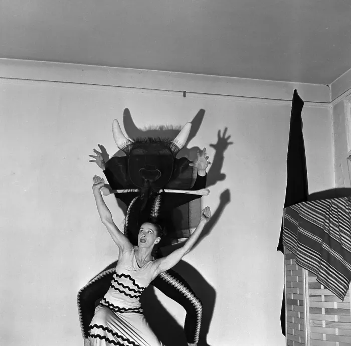 Framed Print : Martha Graham's Errand Of The Maze