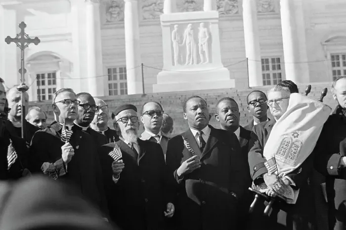 Framed Print : Martin Luther King Conducting Vigil Framed Print : Martin Luther King Conducting Vigil