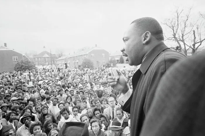 Framed Print : Martin Luther King Jr. Speaking in Alabama Framed Print : Martin Luther King Jr. Speaking in Alabama
