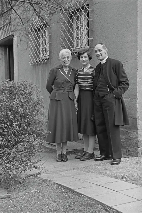 Framed Print : Martin Niemöller with Family Framed Print : Martin Niemöller with Family