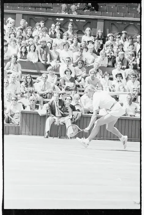 Framed Print : Martina Navratilova Playing Tennis Framed Print : Martina Navratilova Playing Tennis