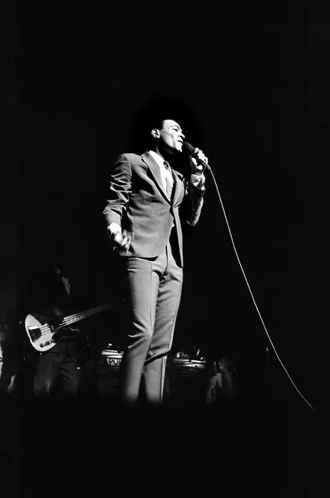 Framed Print : Marvin Gaye At The Apollo Framed Print : Marvin Gaye At The Apollo