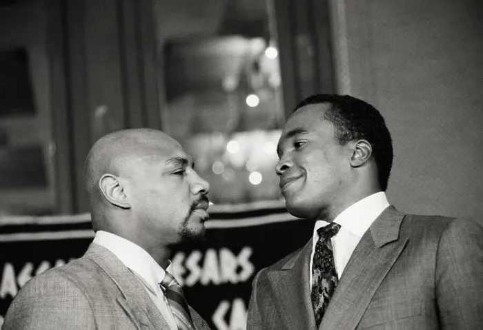 Framed Print : Marvin Hagler and Sugar Ray Leonard Framed Print : Marvin Hagler and Sugar Ray Leonard