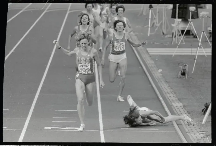 Framed Print : Mary Decker Defeating Zamira Zajtseva in Track Framed Print : Mary Decker Defeating Zamira Zajtseva in Track