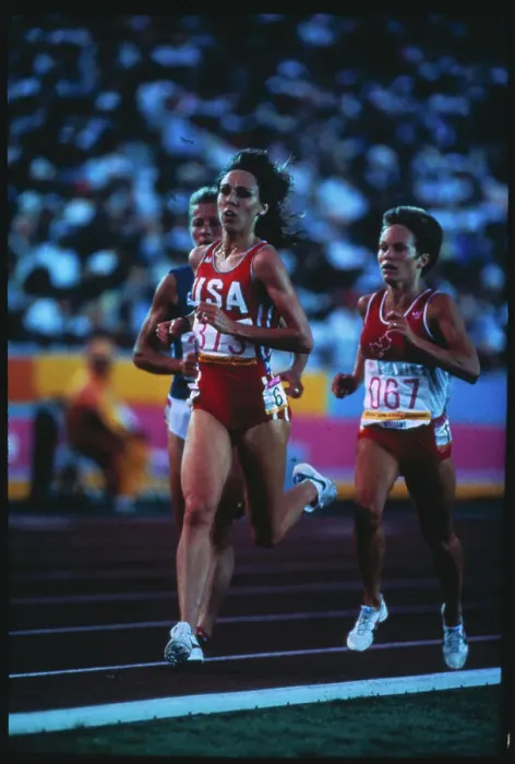 Framed Print : Mary Decker Leading Race Framed Print : Mary Decker Leading Race