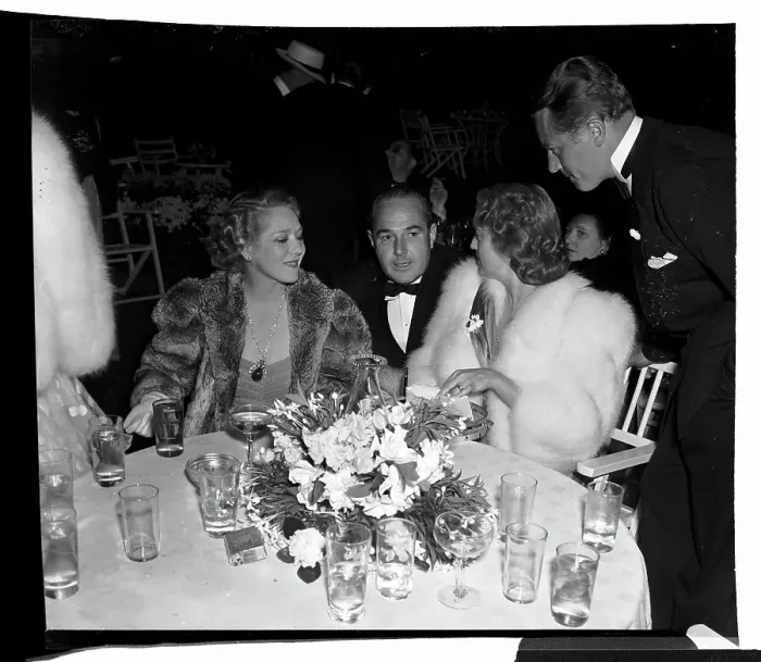 Framed Print : Mary Pickford Dining with Jeannette MacDonald Framed Print : Mary Pickford Dining with Jeannette MacDonald