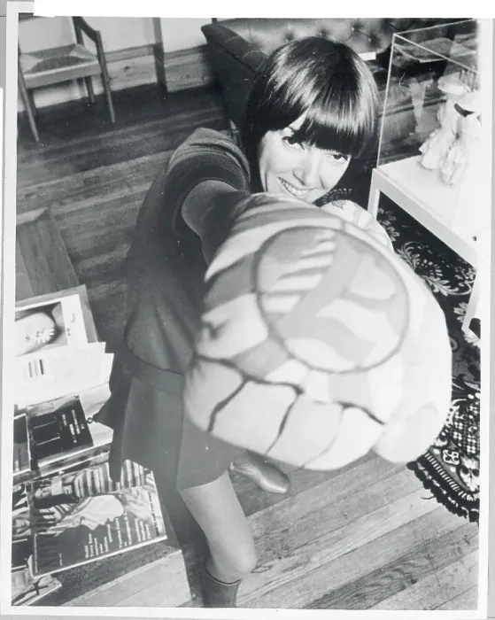 Framed Print : Mary Quant Showing off Pop Art Boxing Gloves Framed Print : Mary Quant Showing off Pop Art Boxing Gloves