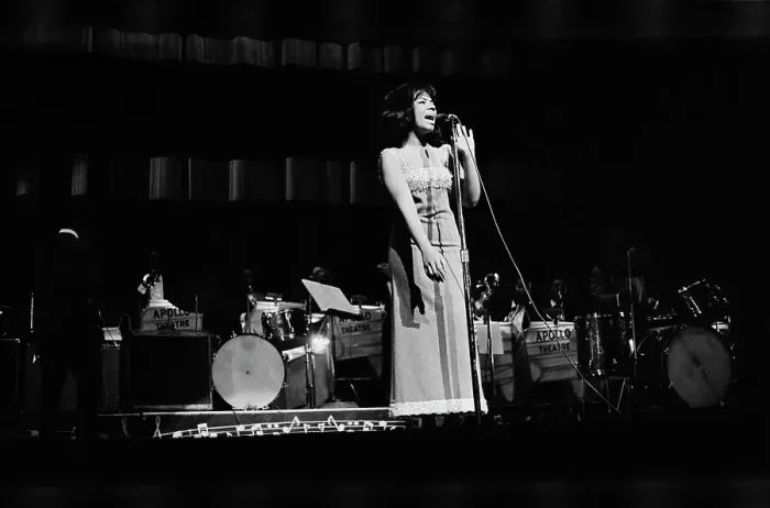 Framed Print : Mary Wells