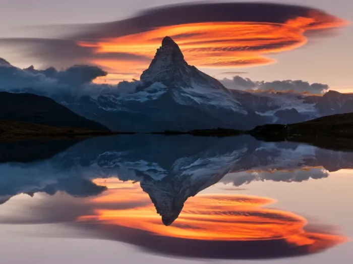 Framed Print : Matterhorn peak at sunset reflected in Stellisee Lake in Zermatt, Switzerland Framed Print : Matterhorn peak at sunset reflected in Stellisee Lake in Zermatt, Switzerland