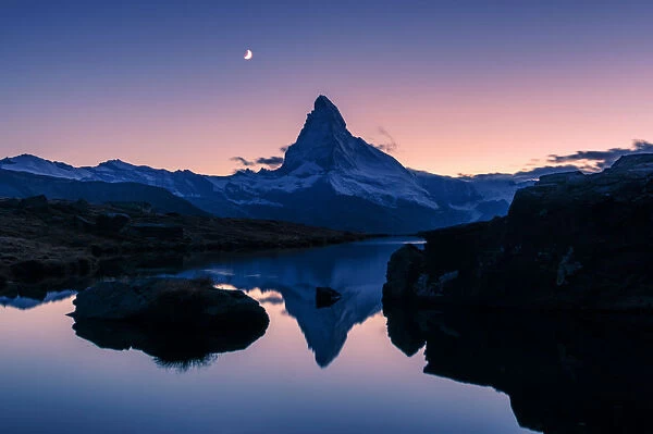 Matterhorn reflection in Lake Stellisee at night