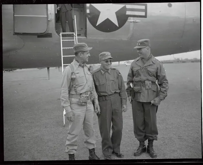 Framed Print : Matthew Ridgway with Other Officers