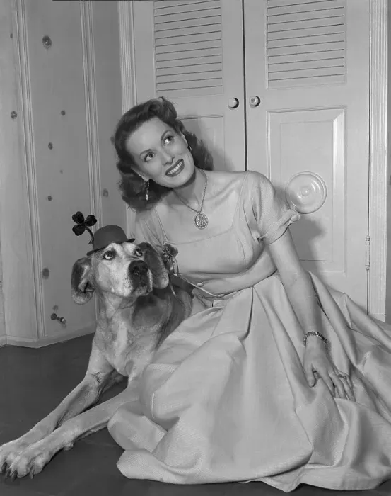 Framed Print : Maureen O'Hara is Looking Over a Three-Leaf Clover Framed Print : Maureen O'Hara is Looking Over a Three-Leaf Clover