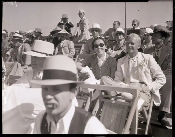 Framed Print : Maureen O'Sullivan and John Farrow at Air Races Framed Print : Maureen O'Sullivan and John Farrow at Air Races