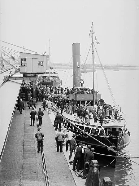 Mauretania Tender. Passengers disembarking from the Sir Francis Drake