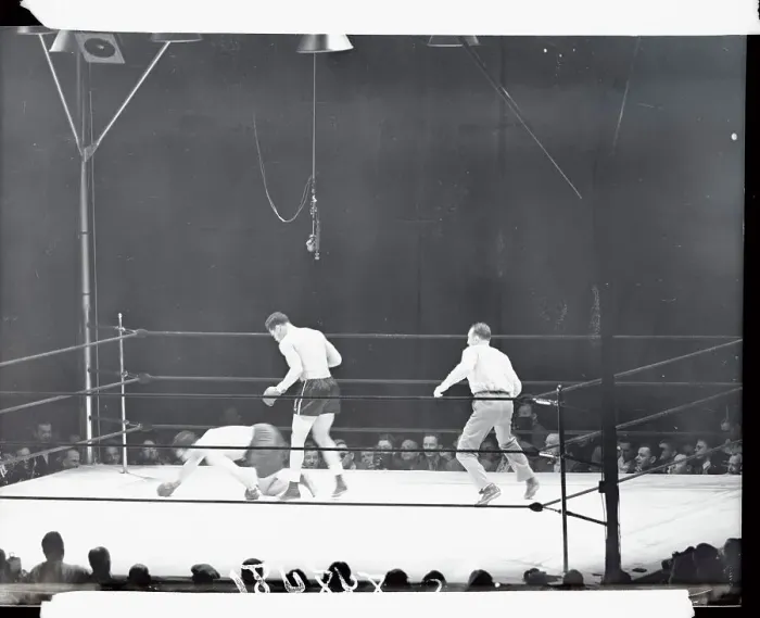 Framed Print : Max Schmeling Down During Bout with Joe Louis Framed Print : Max Schmeling Down During Bout with Joe Louis