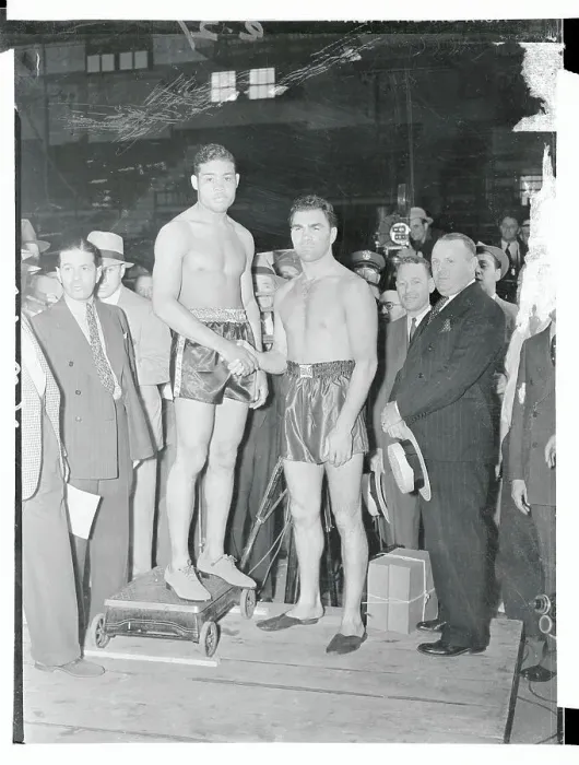 Framed Print : Max Schmeling and Joe Louis Shaking Hands Framed Print : Max Schmeling and Joe Louis Shaking Hands