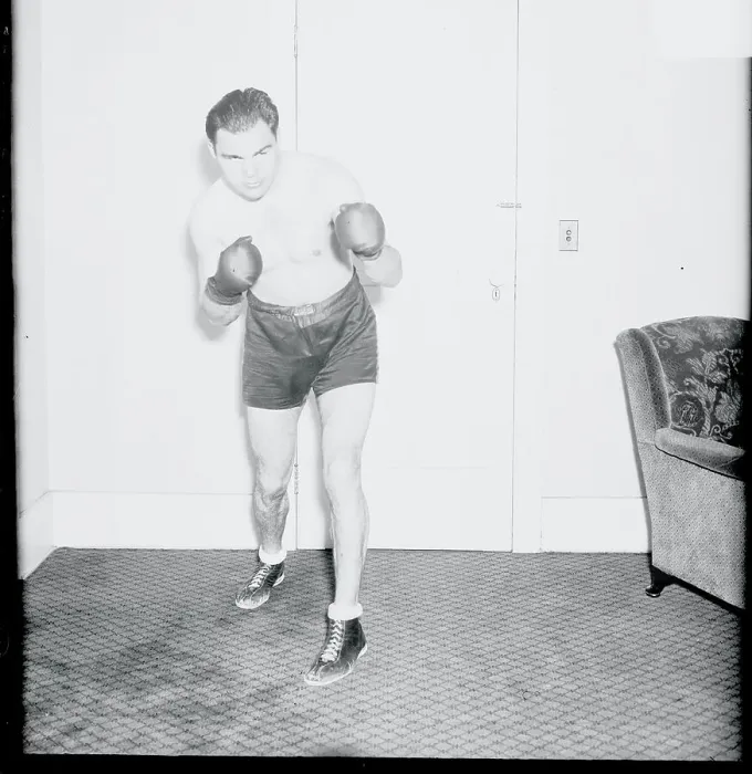 Framed Print : Max Schmeling Posing in Fighter's Stance Framed Print : Max Schmeling Posing in Fighter's Stance