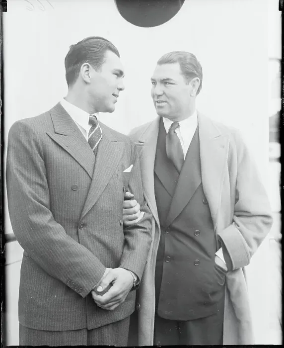 Framed Print : Max Schmeling Speaking with Jack Dempsey Framed Print : Max Schmeling Speaking with Jack Dempsey