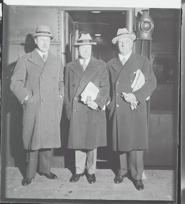Framed Print : Mayor Meeting with Two Bankers Framed Print : Mayor Meeting with Two Bankers