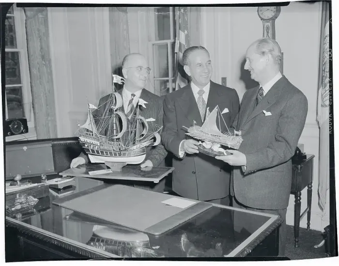 Framed Print : Mayor Vincent Impellitteri Receiving Model Boat Framed Print : Mayor Vincent Impellitteri Receiving Model Boat