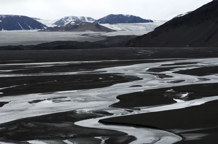 Framed Print : Meandering river in front of mountains and a glacial landscape, Faksevagen, Lomfjorden, Spitsbergen Island, Svalbard Archipelago, Svalbard and Jan Mayen, Norway Framed Print : Meandering river in front of mountains and a glacial landscape, Faksevagen, Lomfjorden, Spitsbergen Island, Svalbard Archipelago, Svalbard and Jan Mayen, Norway