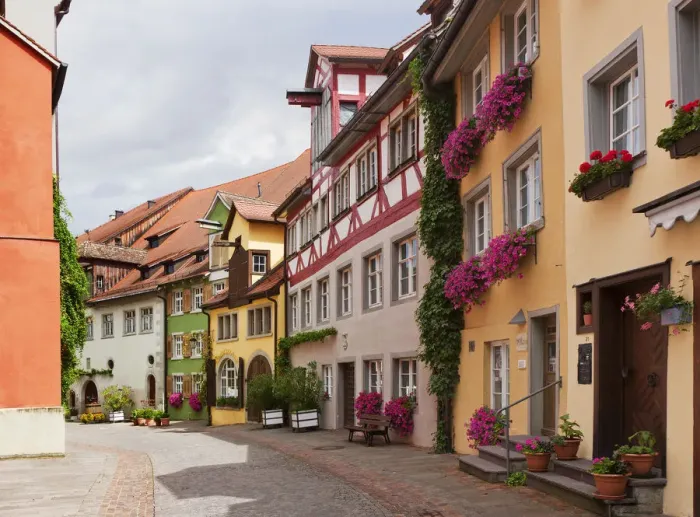 Framed Print : Meersburg - Medieval Tourist Town