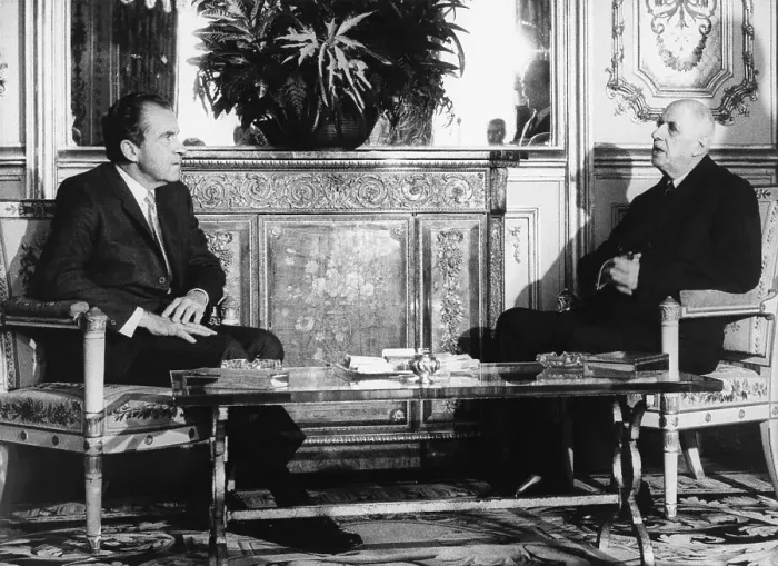 Framed Print : Meeting Between Richard Nixon and Charles De Gaulle Framed Print : Meeting Between Richard Nixon and Charles De Gaulle