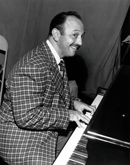 Framed Print : Mel Blanc. LOS ANGELES - CIRCA 1950: Radio and cartoon voice actor Mel Framed Print : Mel Blanc. LOS ANGELES - CIRCA 1950: Radio and cartoon voice actor Mel
