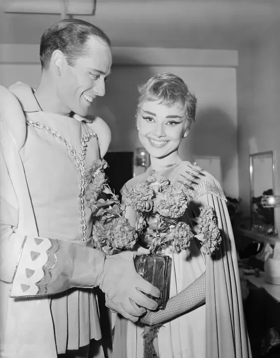 Framed Print : Mel Ferrer Giving Audrey Hepburn Flowers Framed Print : Mel Ferrer Giving Audrey Hepburn Flowers