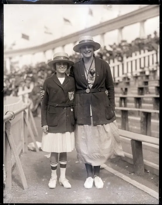 Framed Print : Members of US Woman's Swim Team