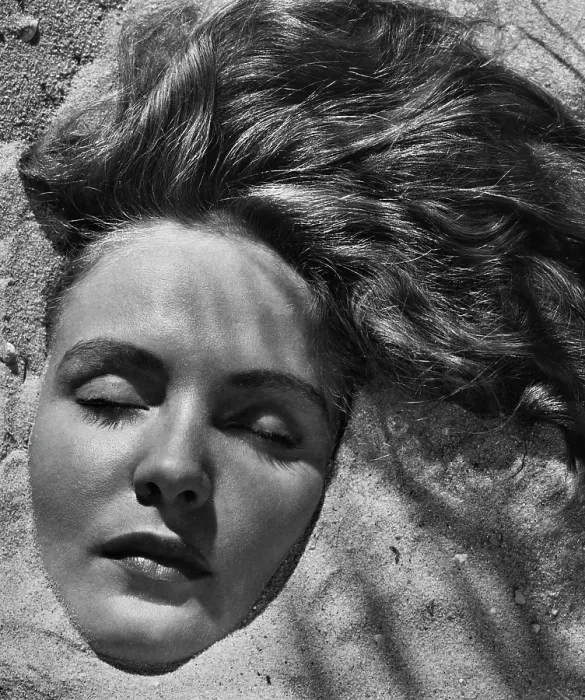 Framed Print : Meredith. The face of a woman, named as Meredith, partially buried in sand, circa 1950 Framed Print : Meredith. The face of a woman, named as Meredith, partially buried in sand, circa 1950