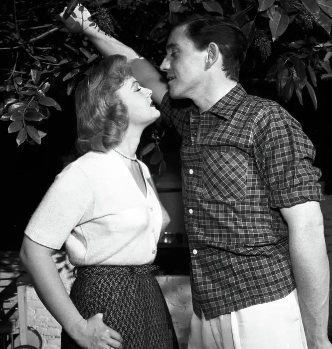 Framed Print : Merv Griffin & Marilyn Erskine Posing Framed Print : Merv Griffin & Marilyn Erskine Posing