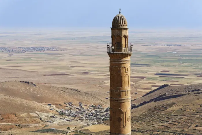 Framed Print : Mesopotamian plain and minaret of the Great Mosque Ulu Camii, Mardin, Southeastern Anatolia Region, Anatolia, Turkey Framed Print : Mesopotamian plain and minaret of the Great Mosque Ulu Camii, Mardin, Southeastern Anatolia Region, Anatolia, Turkey