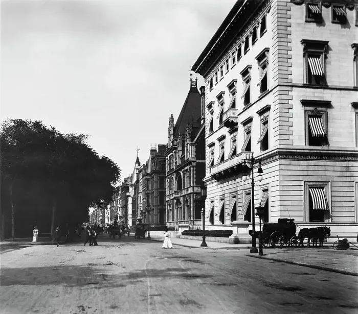 Framed Print : Metropolitan Club, NYC Framed Print : Metropolitan Club, NYC