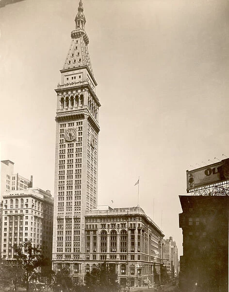 Metropolitan Life Insurance Company Building And Tower