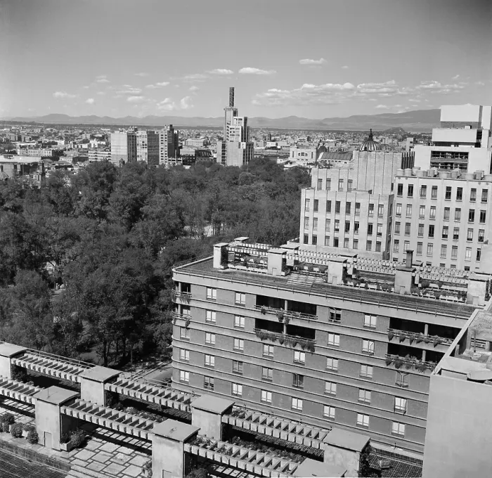 Framed Print : Mexico City Street Scenes Framed Print : Mexico City Street Scenes