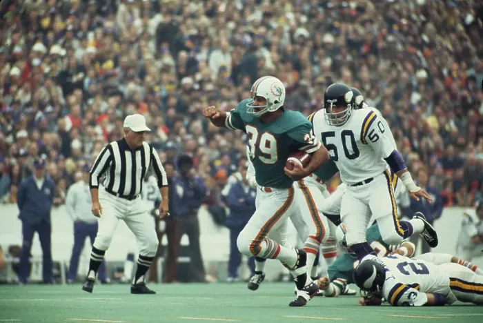 Framed Print : Miami Dolphins Larry Csonka