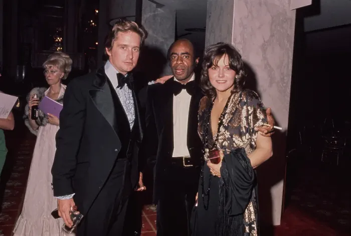 Framed Print : Michael Douglas, Roscoe Lee Browne and Brenda Vaccaro Framed Print : Michael Douglas, Roscoe Lee Browne and Brenda Vaccaro